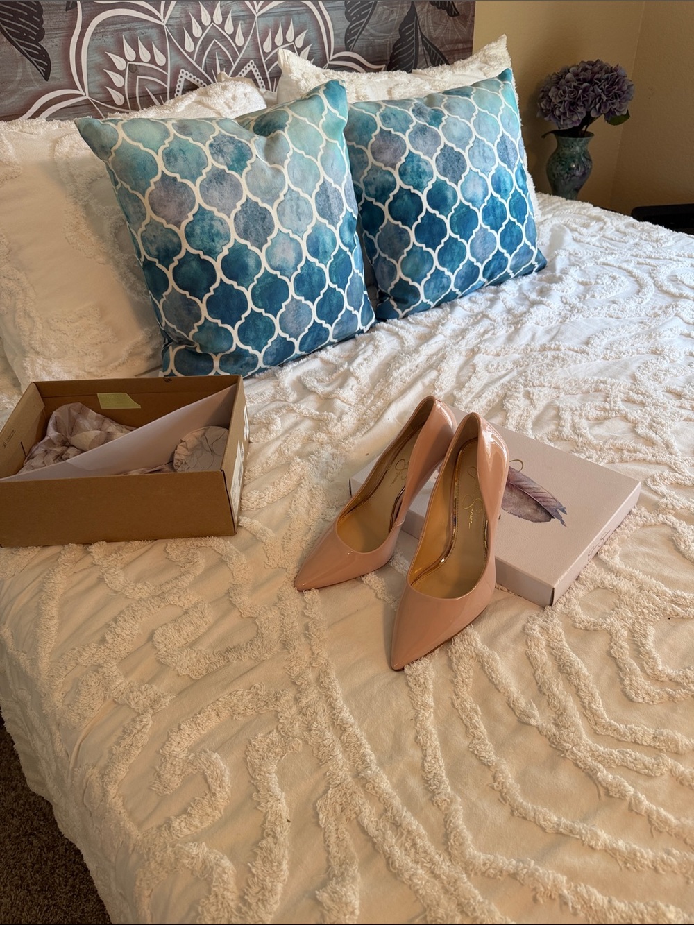 Jessica Simpson Nude Blush Patent Pointed-Toe Pumps 4" heel